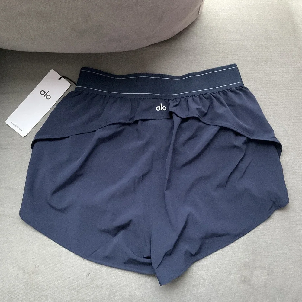 Alo Yoga Match Point Short Navy M